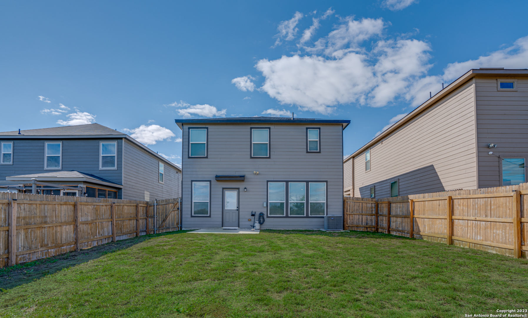 1806 Overlook Bend San Antonio TX 78245