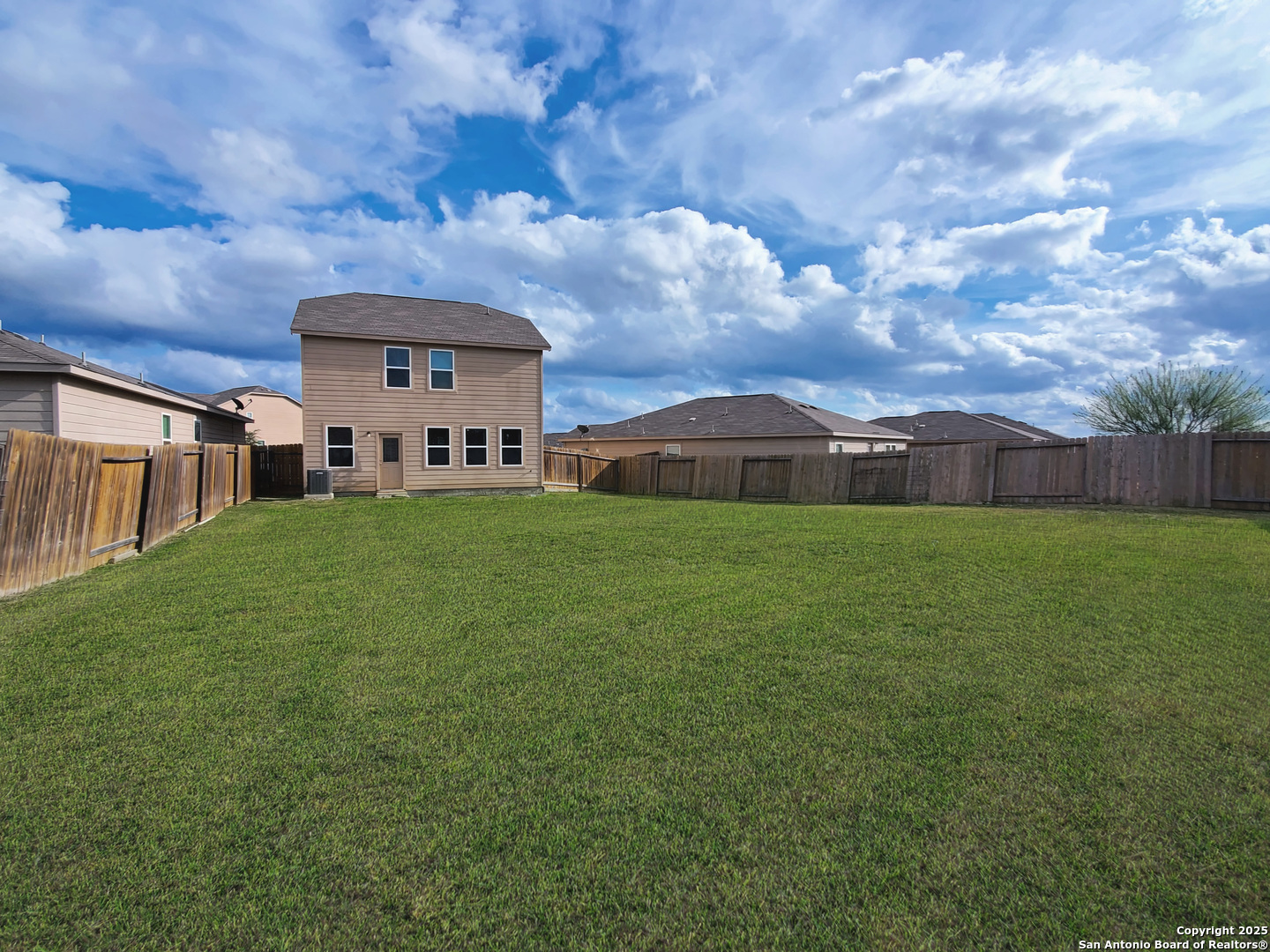 7039 Capeshaw San Antonio TX 78252