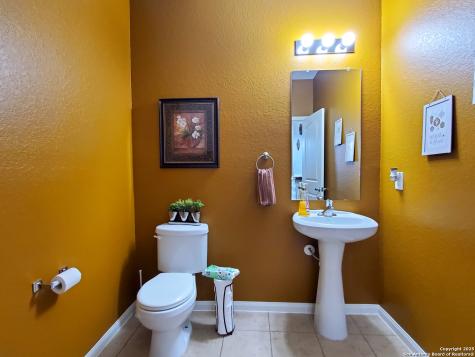 7039 Capeshaw San Antonio TX 78252