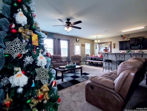 7039 Capeshaw San Antonio TX 78252