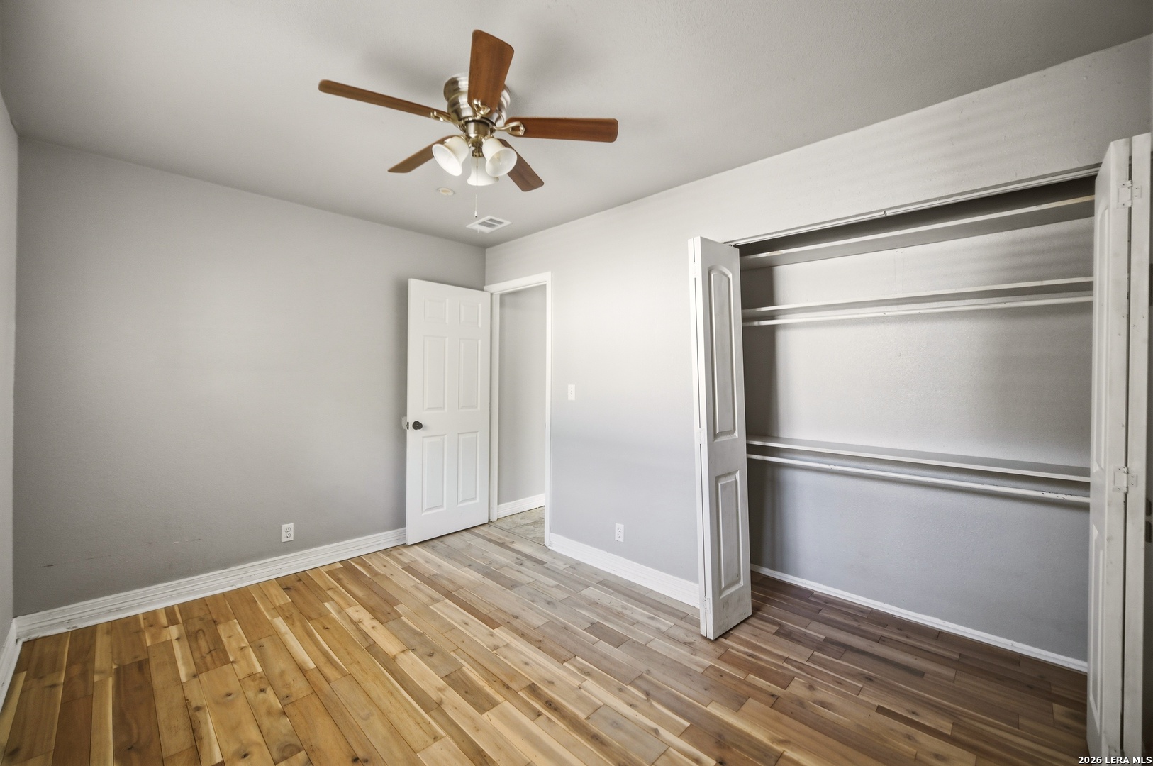 7627 Glen Vista San Antonio TX 78239