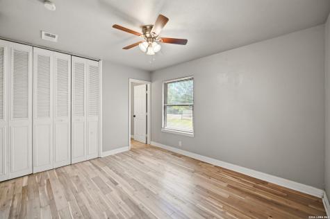 7627 Glen Vista San Antonio TX 78239