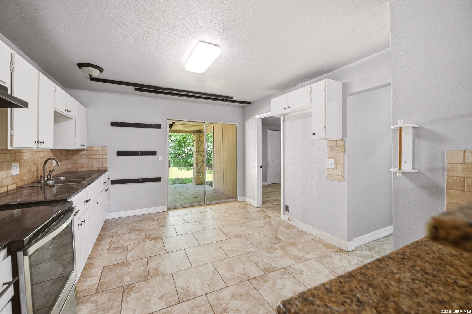7627 Glen Vista San Antonio TX 78239