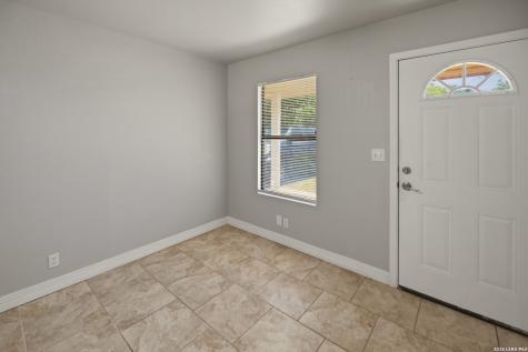 7627 Glen Vista San Antonio TX 78239