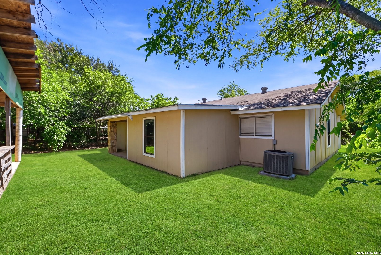 7627 Glen Vista San Antonio TX 78239