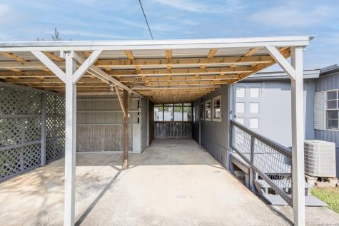 703 S Baylor Cotulla TX 78014
