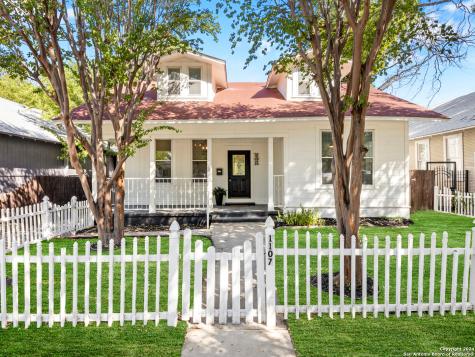 1107 W Summit Avenue San Antonio TX 78201