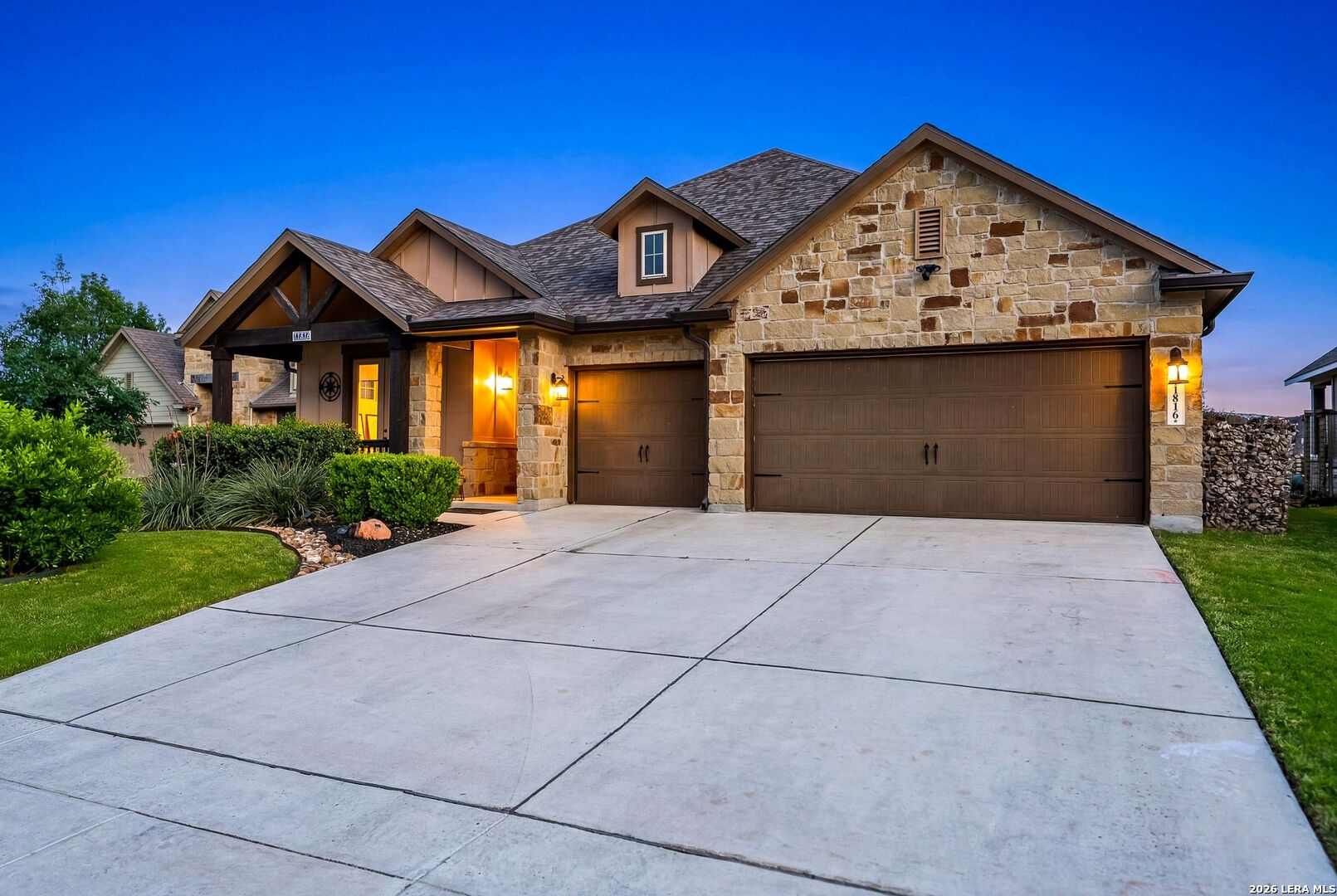 11816 Field Bend Selma TX 78154