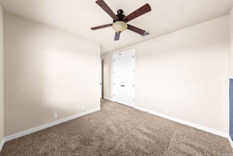 11816 Field Bend Selma TX 78154