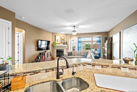 11816 Field Bend Selma TX 78154