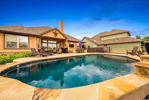 11816 Field Bend Selma TX 78154
