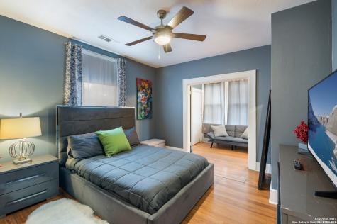 343 W Gramercy Place San Antonio TX 78212