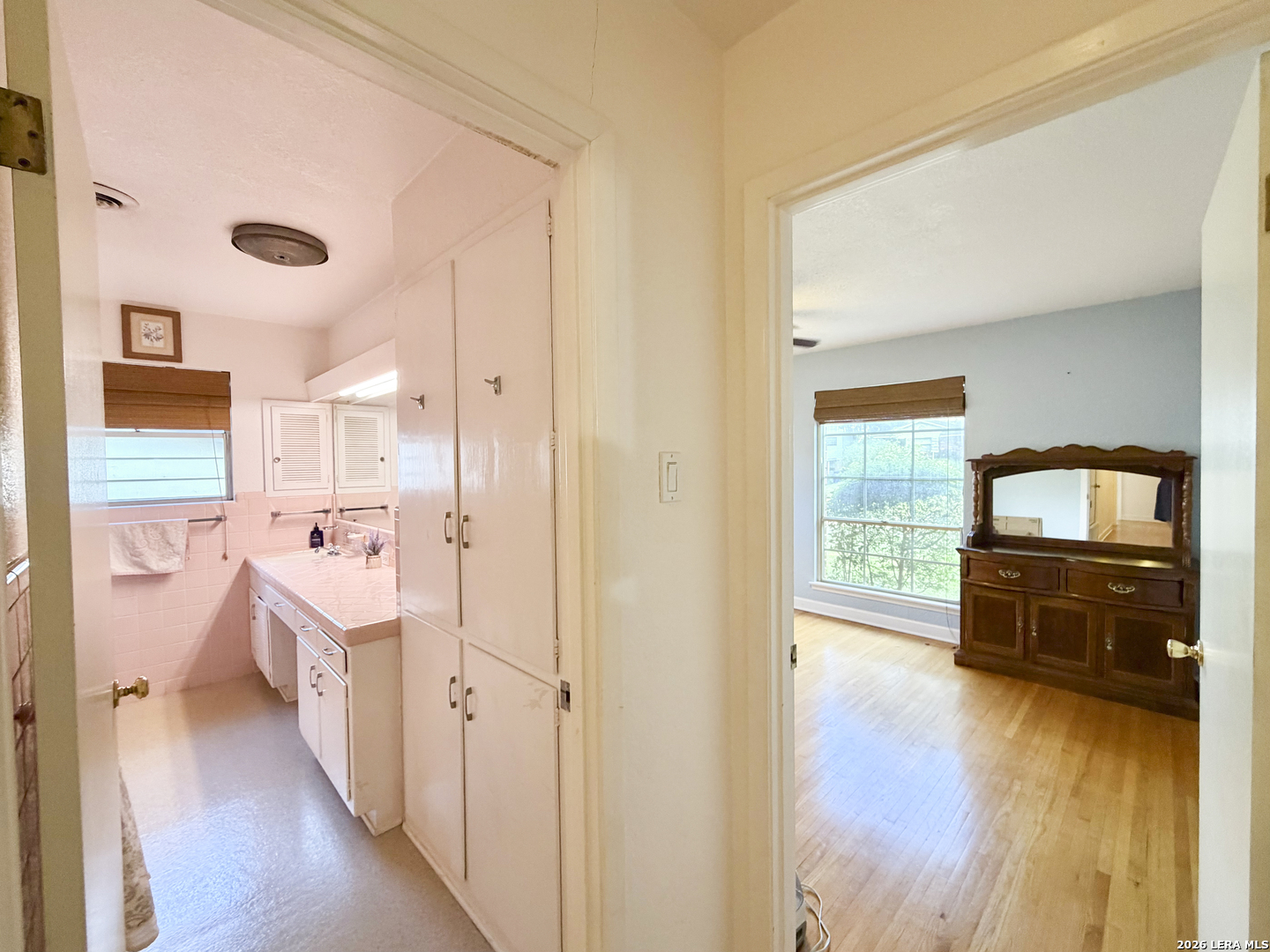 3715 Oak Trail San Antonio TX 78228