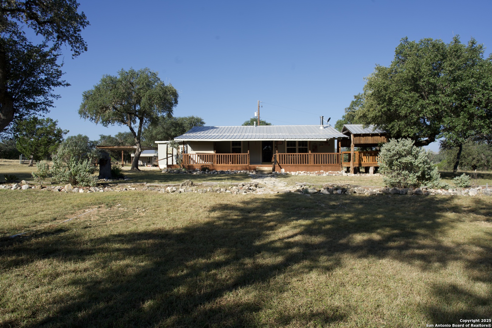 2215 County Road 389 Camp Wood TX 78833