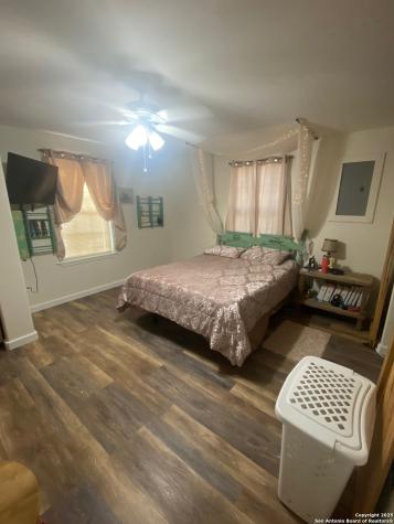 2215 County Road 389 Camp Wood TX 78833