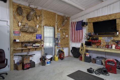 2215 County Road 389 Camp Wood TX 78833