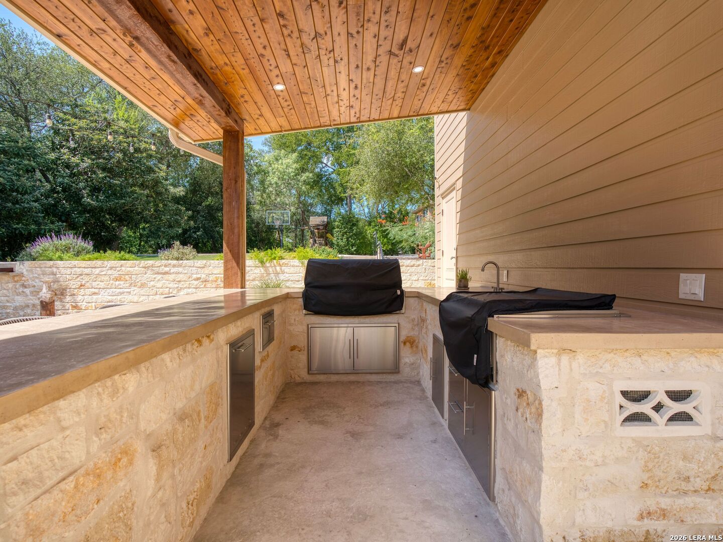 333 Pike San Antonio TX 78209
