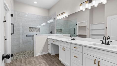 8511 Ventura Selma TX 78154