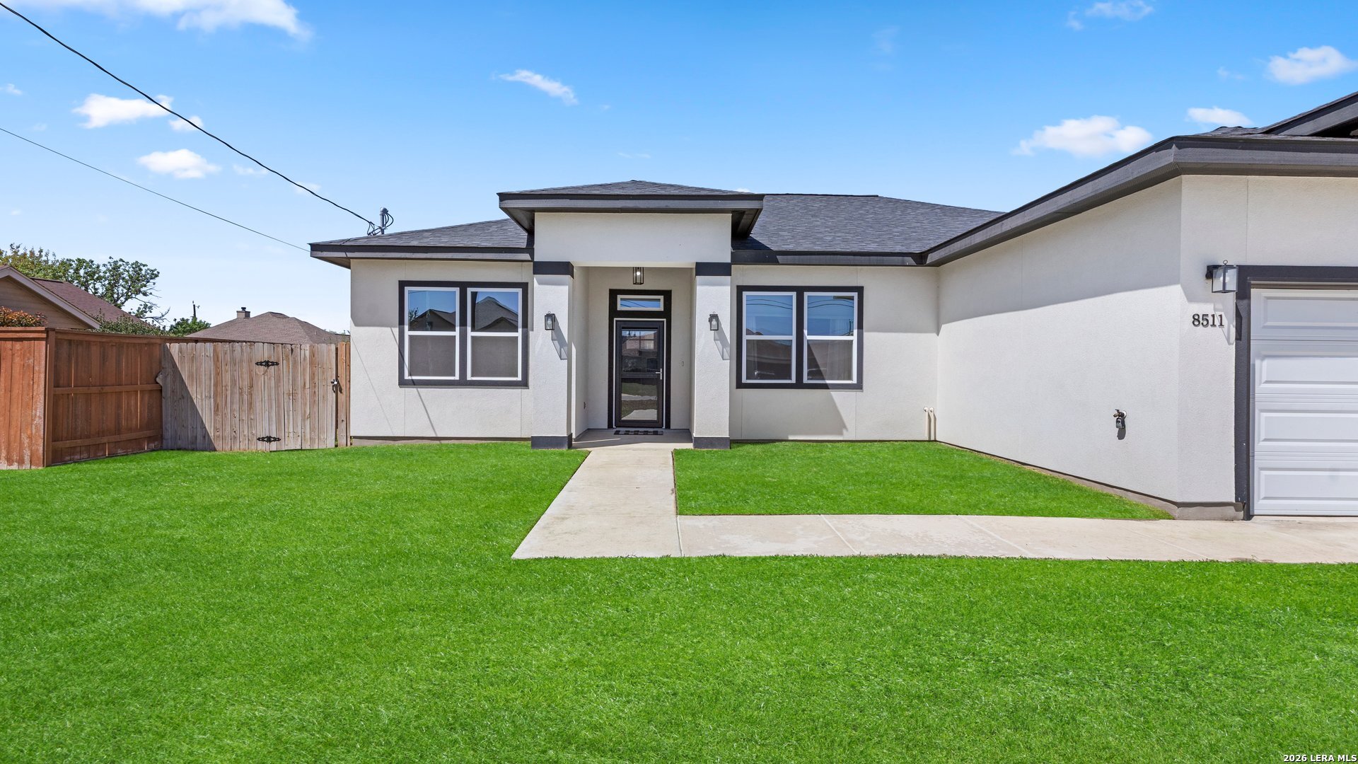 8511 Ventura Selma TX 78154