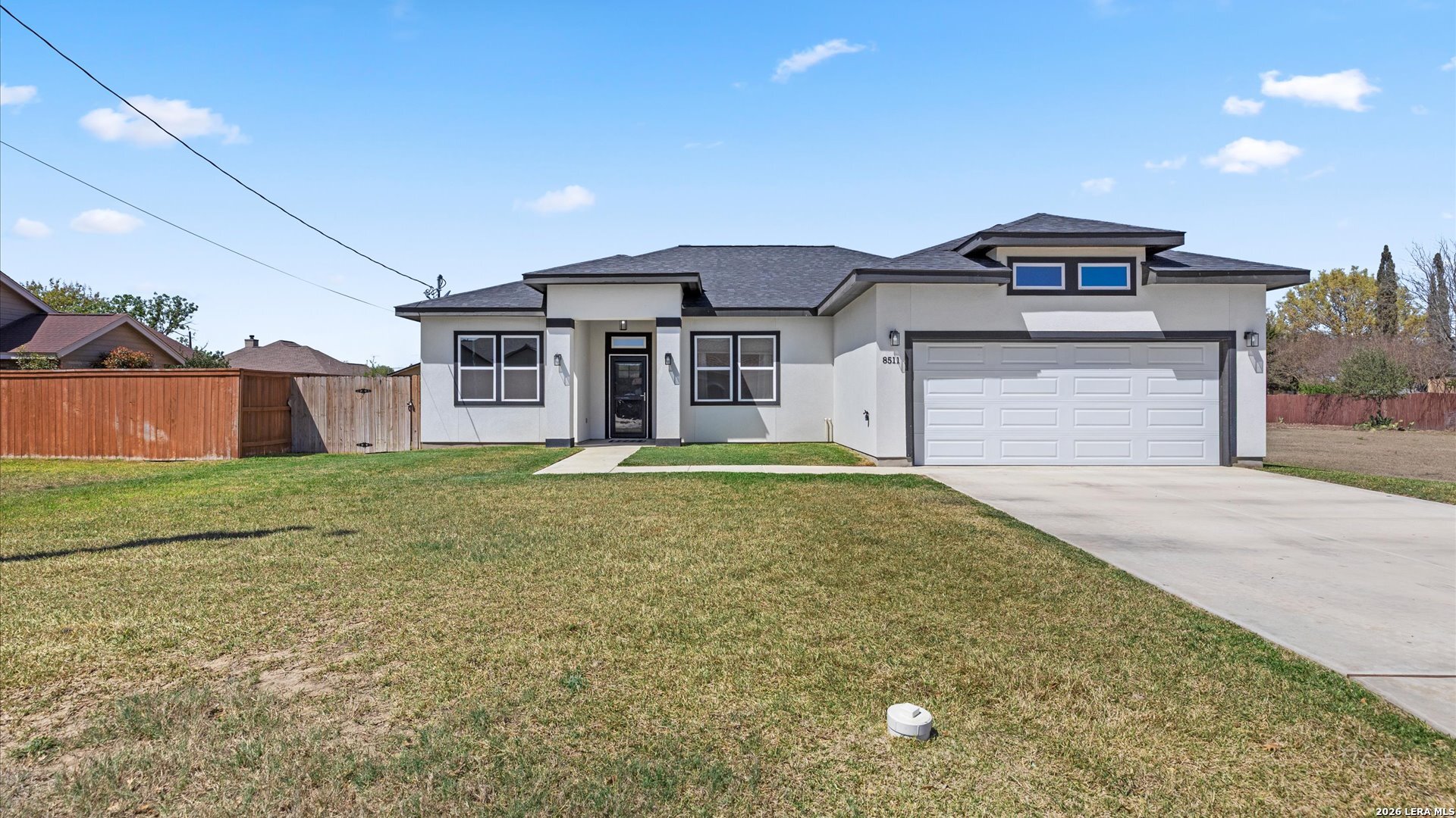 8511 Ventura Selma TX 78154