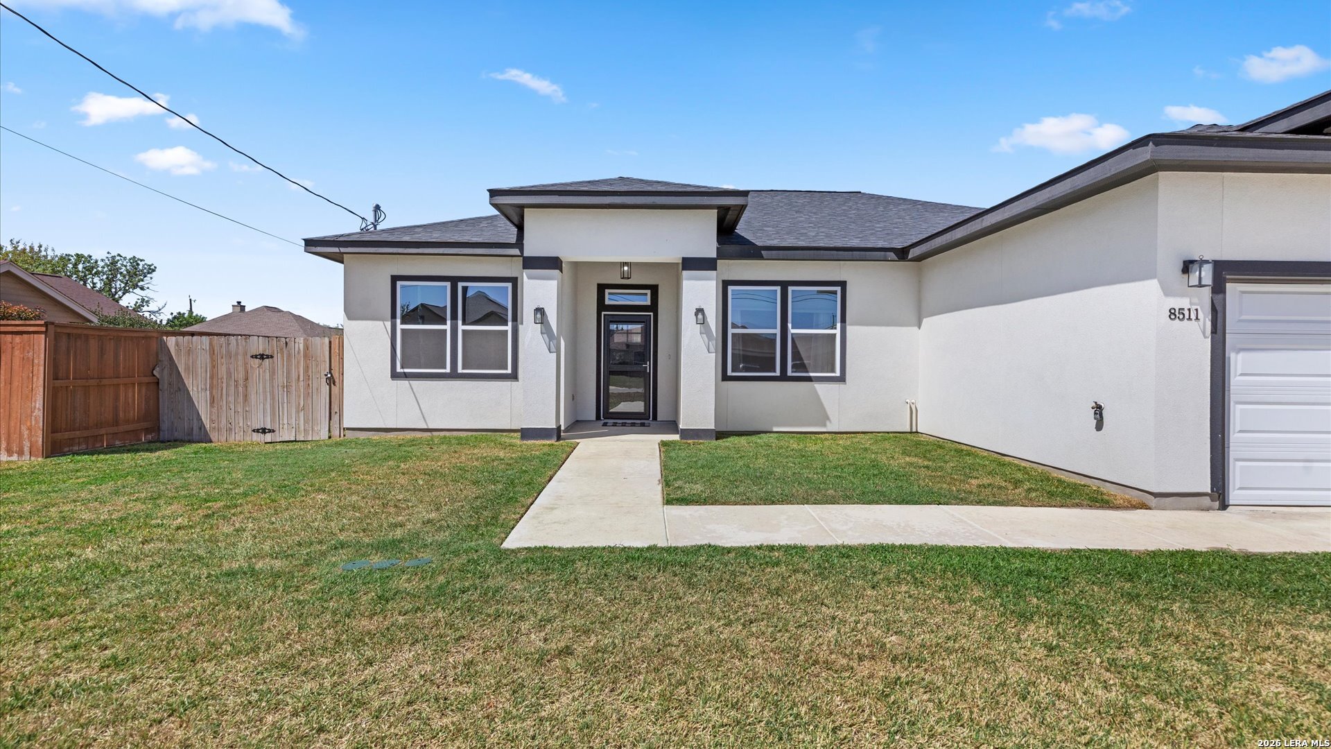 8511 Ventura Selma TX 78154