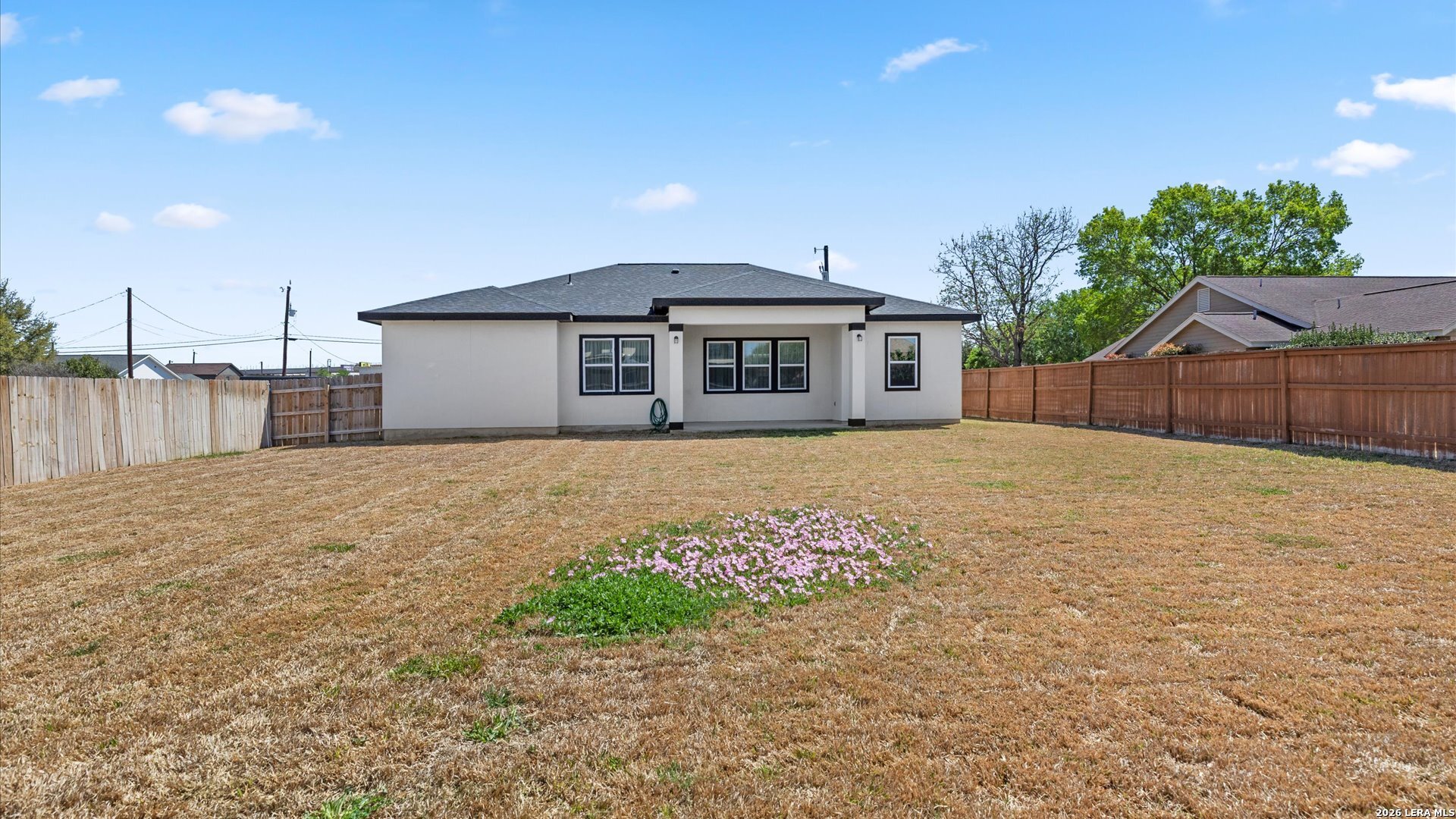 8511 Ventura Selma TX 78154