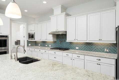 106 Cinnamon Creek Boerne TX 78006