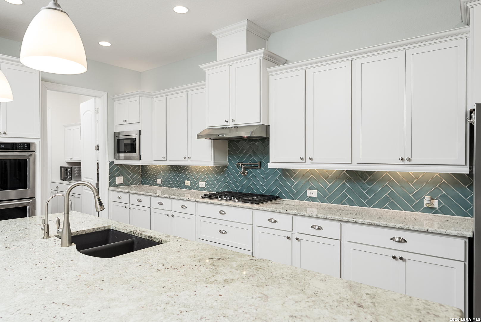 106 Cinnamon Creek Boerne TX 78006