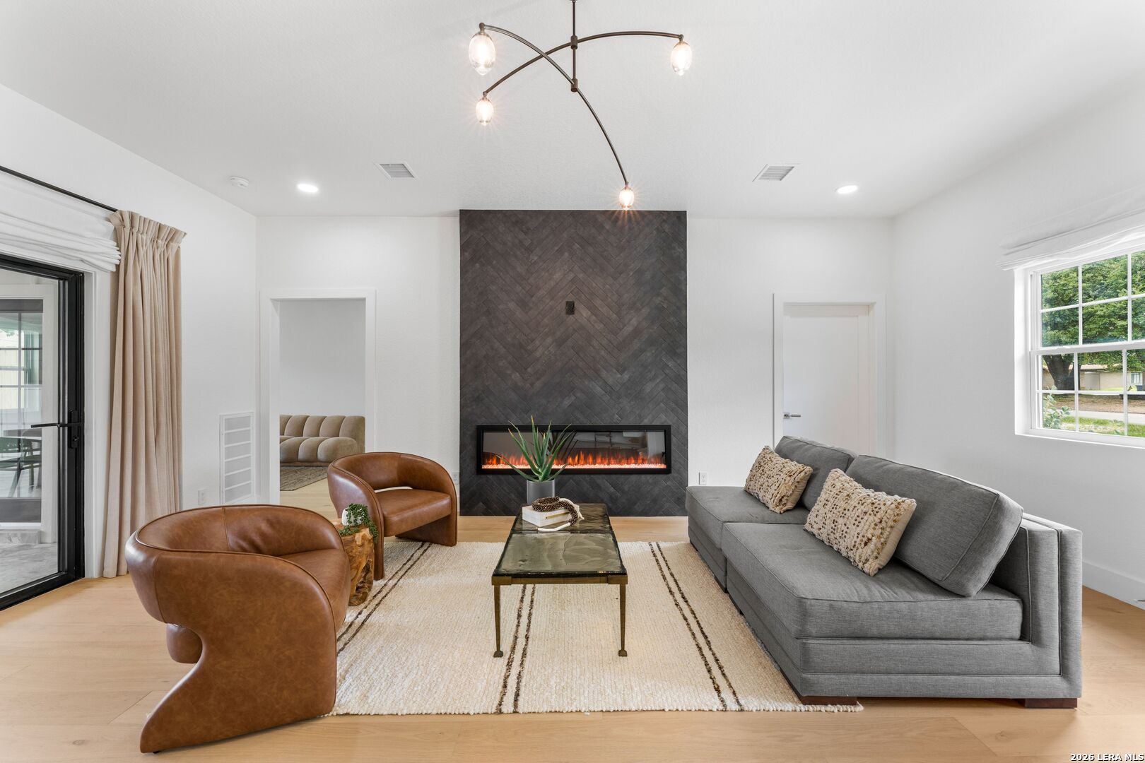 706 Kenilworth San Antonio TX 78209