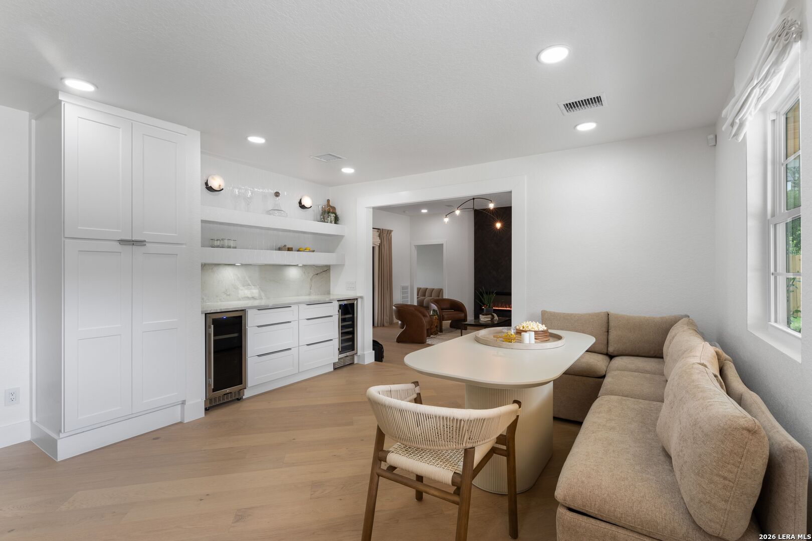706 Kenilworth San Antonio TX 78209