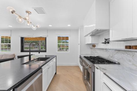 706 Kenilworth San Antonio TX 78209