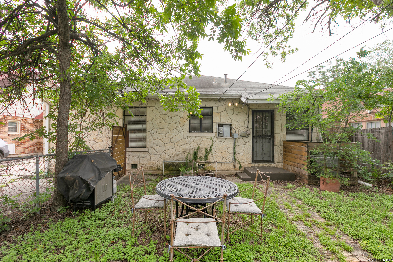 147 North Drive San Antonio TX 78201