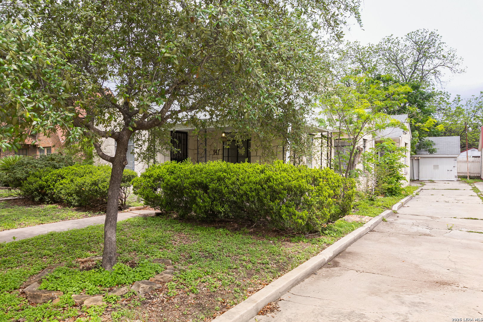147 North Drive San Antonio TX 78201