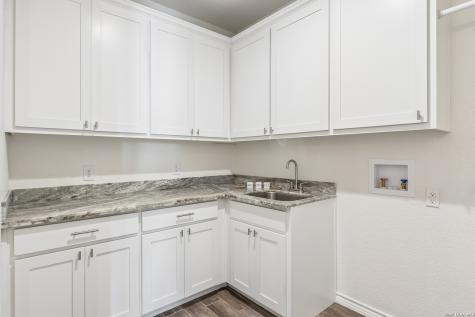169 Longwood Drive New Braunfels TX 78132