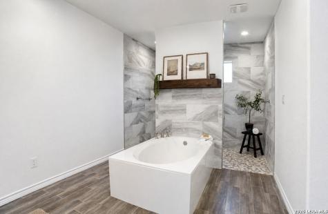 169 Longwood Drive New Braunfels TX 78132