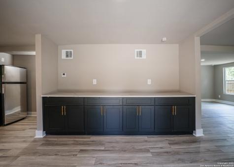 312 Avondale San Antonio TX 78223