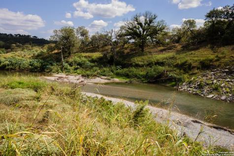 1881 Paradise Parkway Canyon Lake TX 78133
