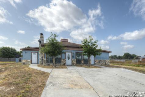 280 County Road 341 La Vernia TX 78121