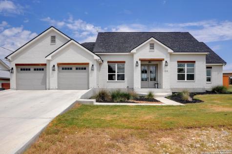 105 Jacob Dearing Blanco TX 78606