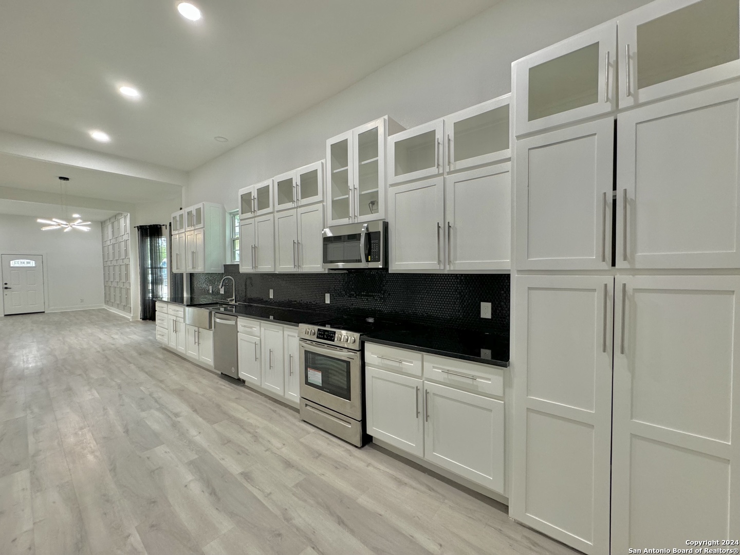712 N Palmetto San Antonio TX 78202