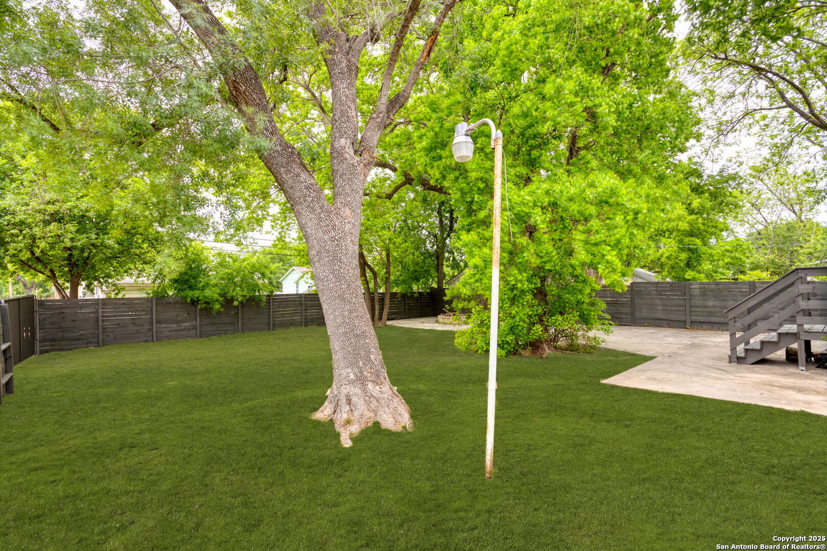 2927 New Braunfels San Antonio TX 78210