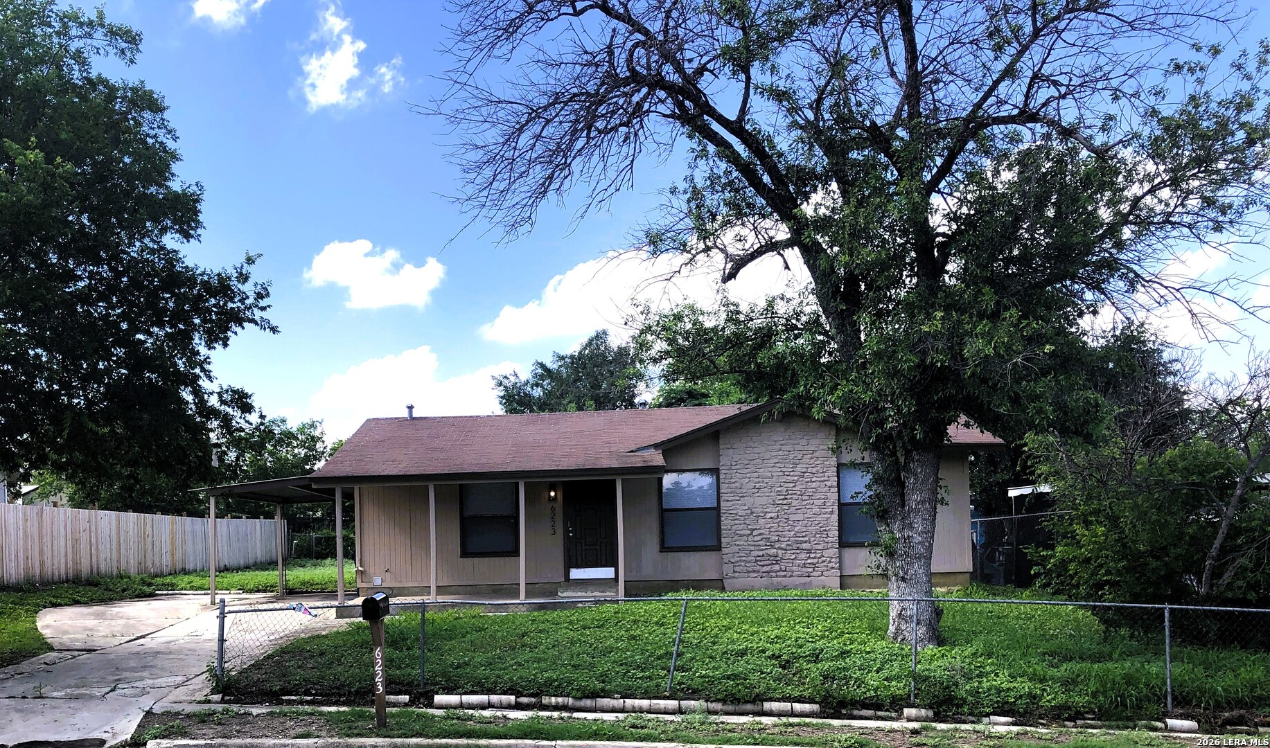 6223 Slate Valley Drive San Antonio TX 78242