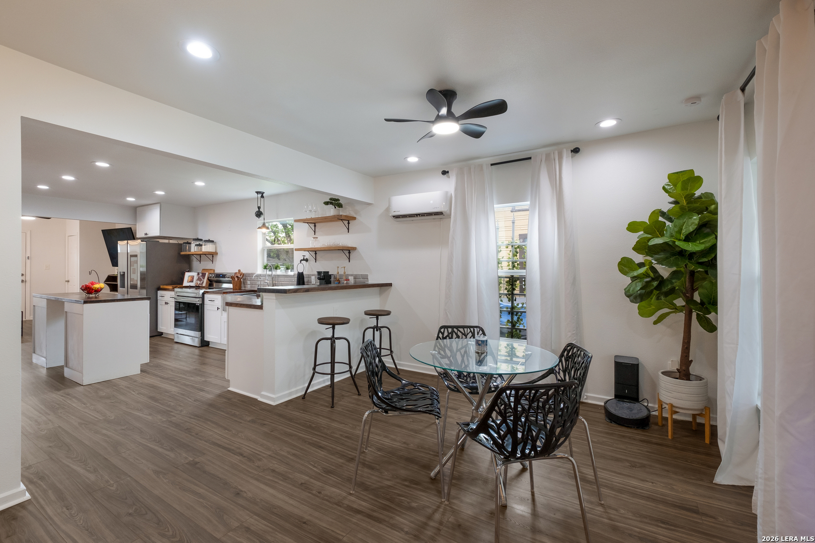 1318 Edison Drive San Antonio TX 78201