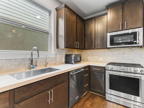 206 Ridgecrest Drive #16 San Antonio TX 78209
