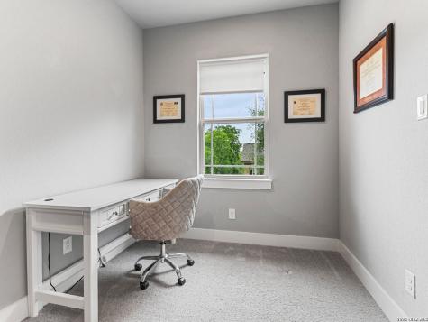 206 Ridgecrest Drive #16 San Antonio TX 78209