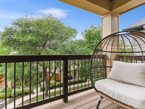 206 Ridgecrest Drive #16 San Antonio TX 78209