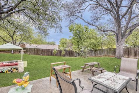 12027 Wilderness Trail Live Oak TX 78233