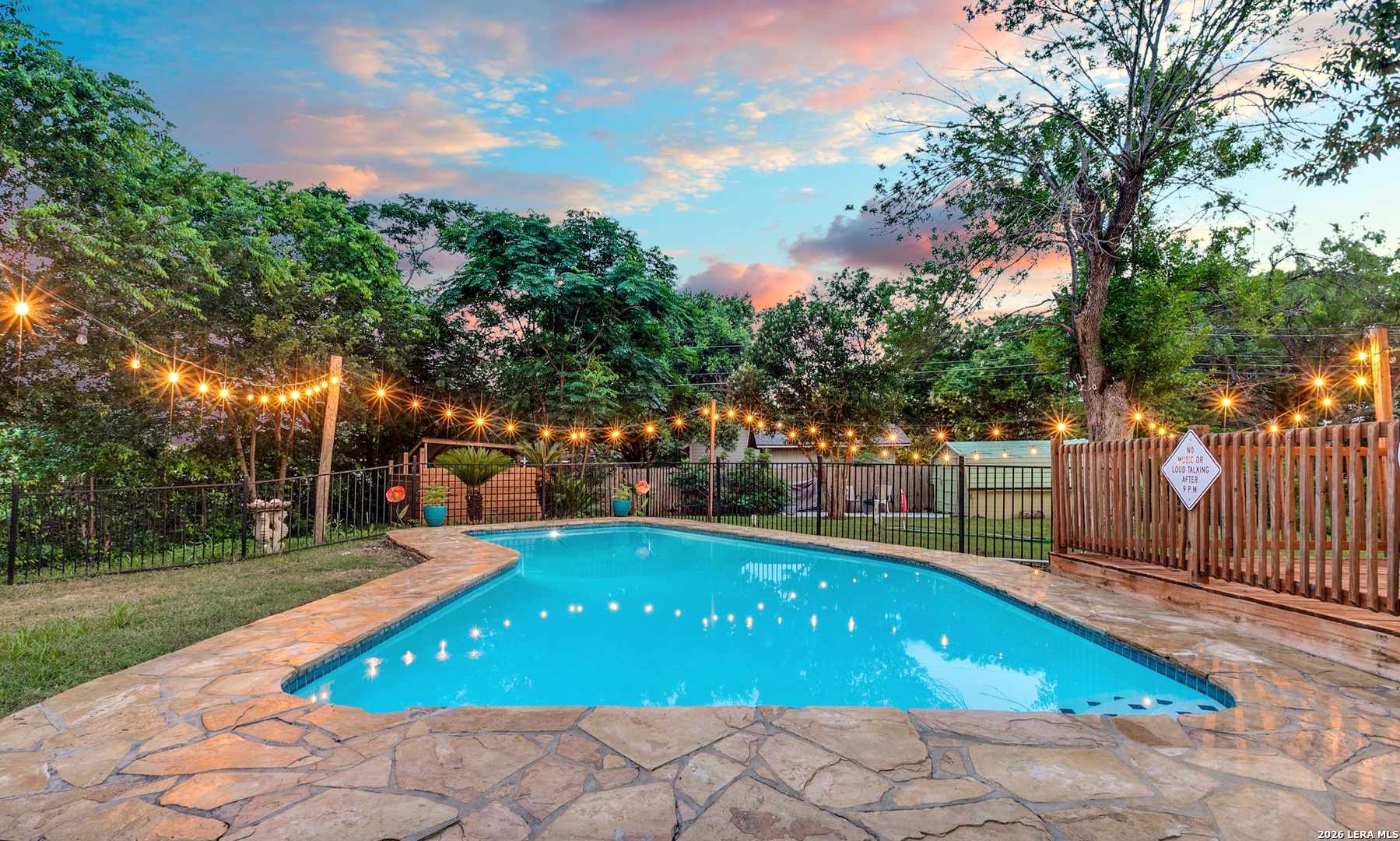 346 Shannon Lee San Antonio TX 78216