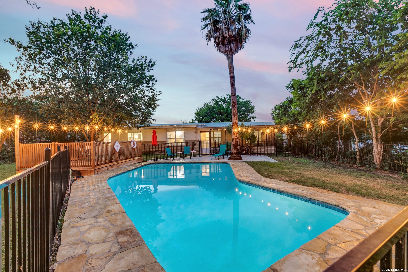 346 Shannon Lee San Antonio TX 78216