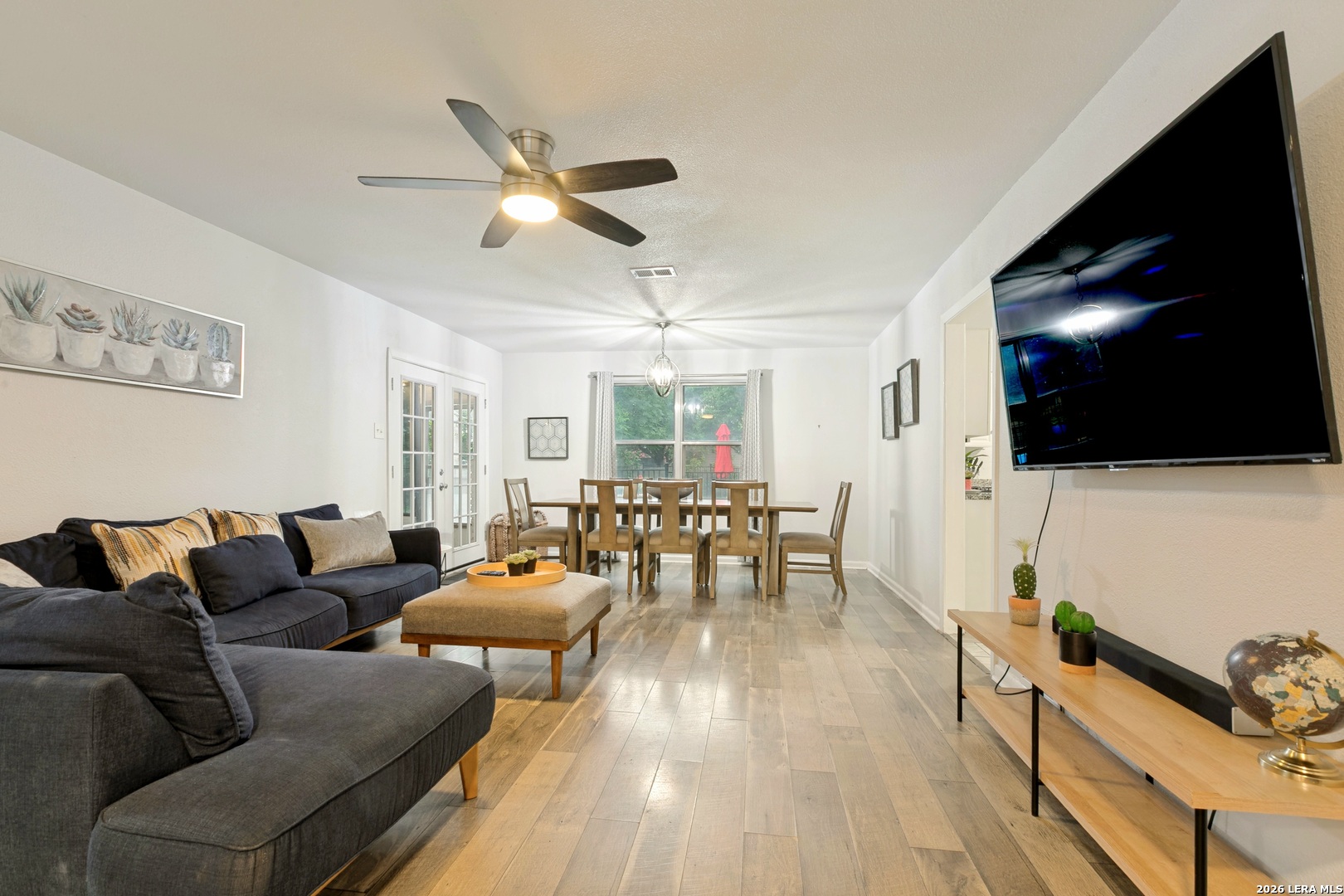 346 Shannon Lee San Antonio TX 78216